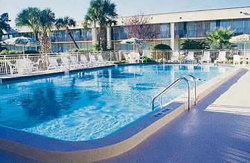 Hotel Ramada Speedway Daytona à Daytona Beach Extérieur photo